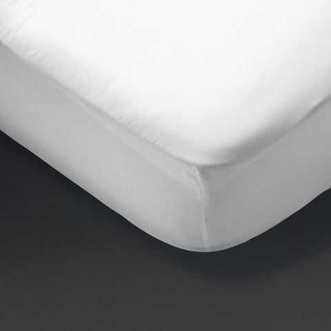 Mitre Essentials Spectrum Fitted Sheet White Bunk